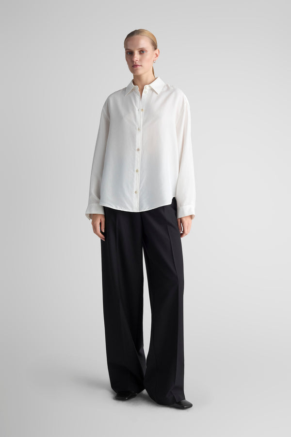 Tiki White Silk