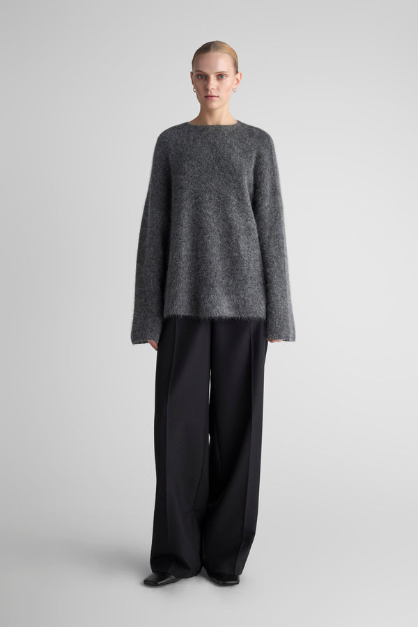 Kerin Charcoal