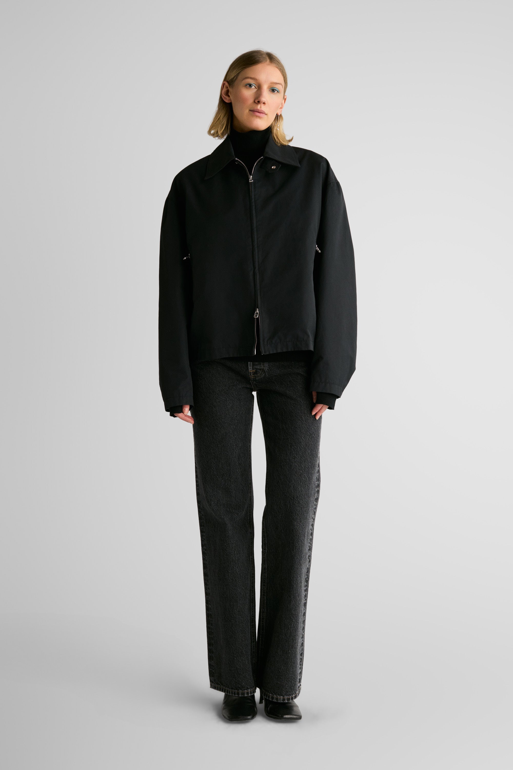 Women Outerwear – Livid