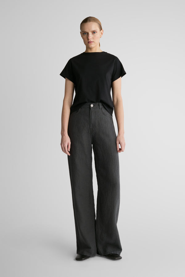Keri Linen Peat